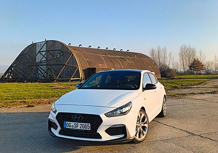 Hyundai i30 1.4 T-GDI DCT Fastback N Line