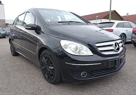 Mercedes-Benz B 200 CDI AUTOMATIC/AHK/TÜV NEU