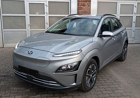 Hyundai Kona Elektro / LED / 2WD
