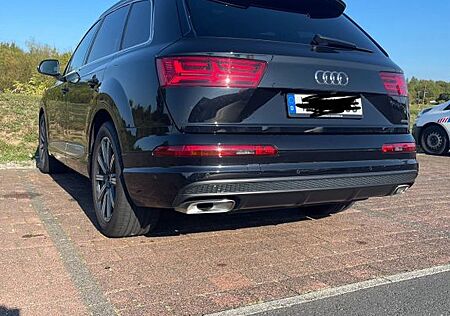 Audi Q7 Quattro Sline