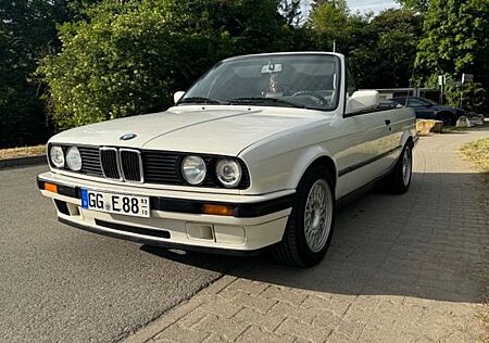 BMW 318i E30 Cabrio | EZ 1993 | Top Zustand