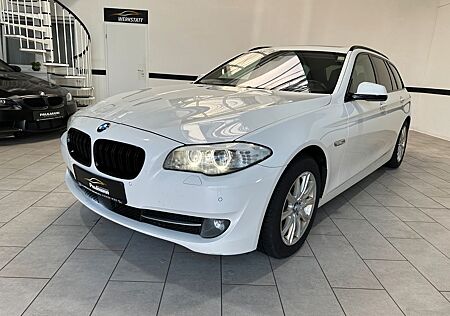BMW 530d xDrive Touring Navi*Leder*Xenon*SoftC*