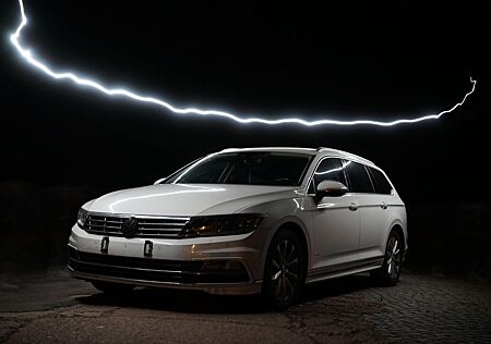 VW Passat Variant Volkswagen R-Line 1.4 TSI ACT DSG Highline