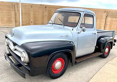 Ford F 100