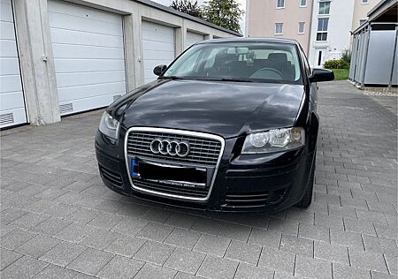 Audi A3 1.4 TFSI Attraction Sportback Attraction