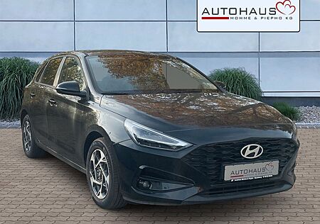 Hyundai i30 Family *NAVI*SITZHEIZUNG*KAMERA*