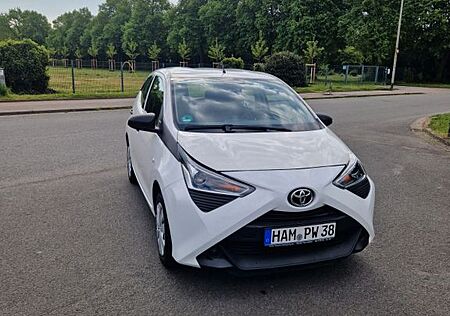 Toyota Aygo (X) 1.0 Klima Bluetooth MFL Allwetter BC