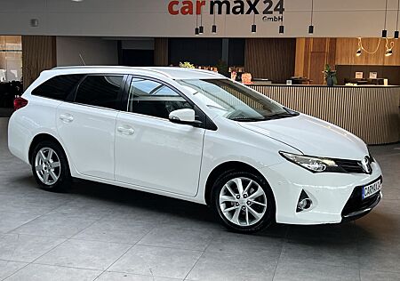 Toyota Auris 1.4 D-4D Life+ Navi Kamera PDC Shz BT