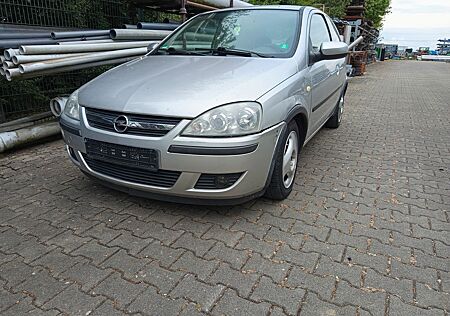 Opel Corsa 1.2 -