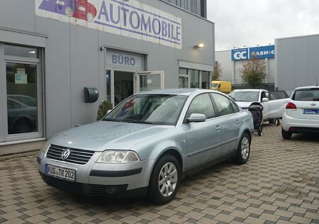 VW Passat Volkswagen Lim. Trendline AHK WR/SR Klimaaut.