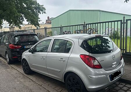 Opel Corsa 1.2/ KLIMA/TÜV/SITZHEIZUNG