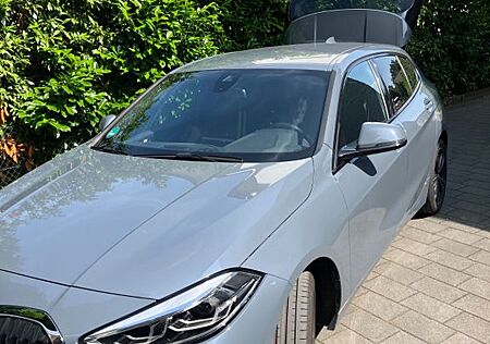 BMW 118i Sport Line Sport Line