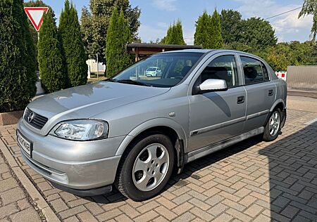 Opel Astra 1.6 16V Edition 2000