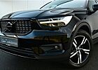 Volvo XC 40 XC40 D4 AWD R-Design/ACC/H&K/S-Dach/Kamera