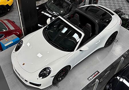 Porsche 911 Urmodell 911 TARGA 4 GTS