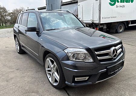 Mercedes-Benz GLK 250 GLK CDI Voll Pano AMG 4Matic
