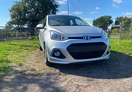 Hyundai i10 1.0 -