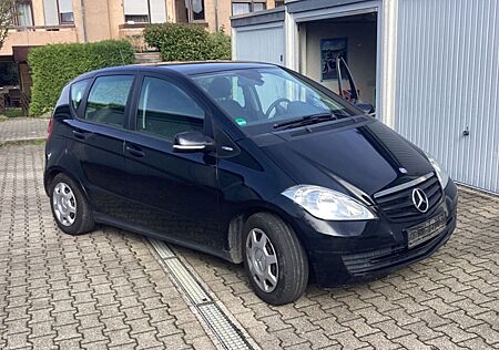 Mercedes-Benz A 160 ELEGANCE BlueEFFICIENCY ELEGANCE