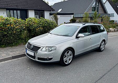 VW Passat Variant Volkswagen Passat, TÜV neu, Leder, Kamera, Xenon, AHK, DSG