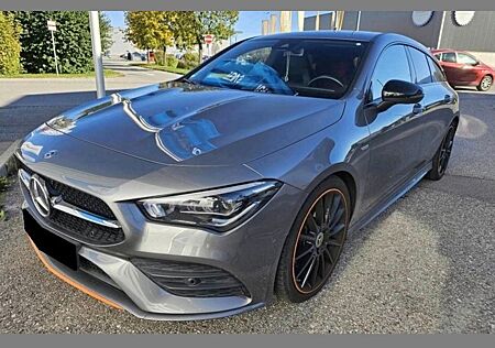 Mercedes-Benz CLA 200 Shooting Brake AMG Edition1/Multibeam-LED/Standhzg/Widescreen