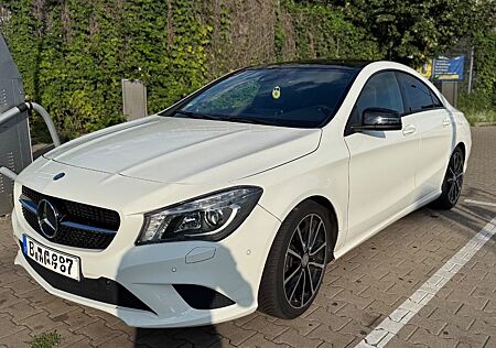 Mercedes-Benz CLA 200 Edition 1 Edition 1