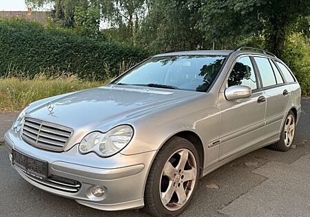 Mercedes-Benz C 180 T-Modell Kompressor*LPG Gasanlage*Kamera*
