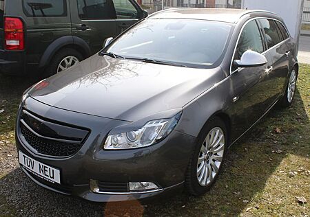 Opel Insignia A Sports Tourer 2,0l Sport Leder Xenon