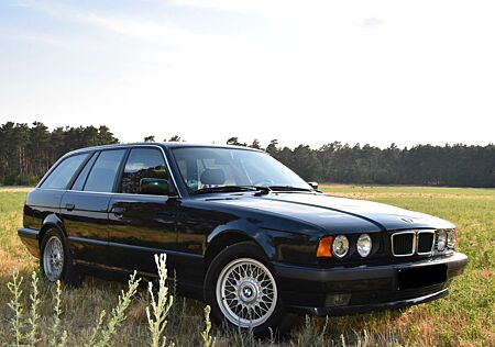 BMW 525i Touring