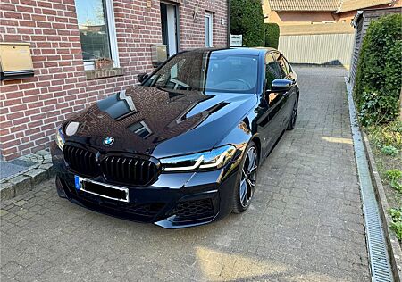 BMW M550i xDrive A - Garantie bis 12/26