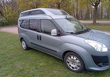 Fiat Doblo Doblo2.0 16VMultijetXL, mitRollstuhlrampe,Camper