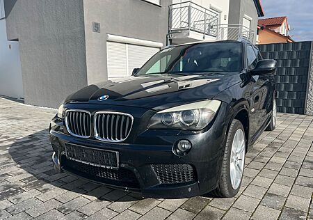BMW X1 xDrive20d M-Paket Navi Pano Keyless Kamara