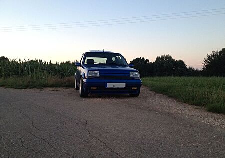Renault R 5