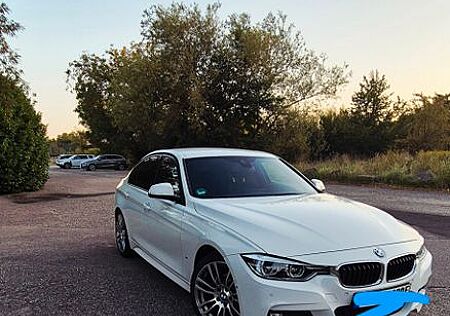 BMW 330e iPerformance M Sport M Sport