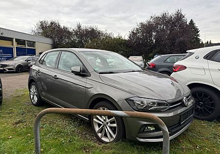 VW Polo Volkswagen VI Highline*Navi*Kamera*1. Hd*Assistenz