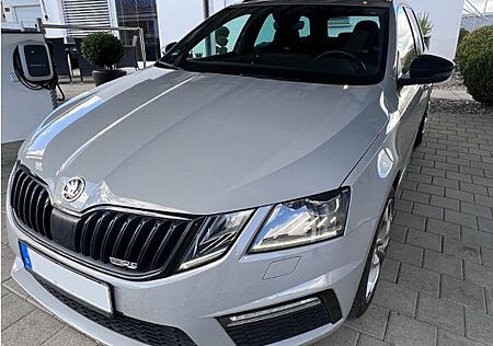 Skoda Octavia 2.0 TSI DSG RS 245 *AHK*Standheizung*