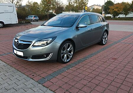 Opel Insignia ST 2.0 BiTurbo Business 4X4 *NAVI*LEDER