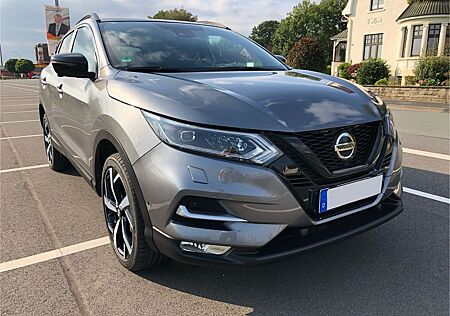 Nissan Qashqai J11 1.3 TEKNA+ Pano Leder DAB 360 Kamera