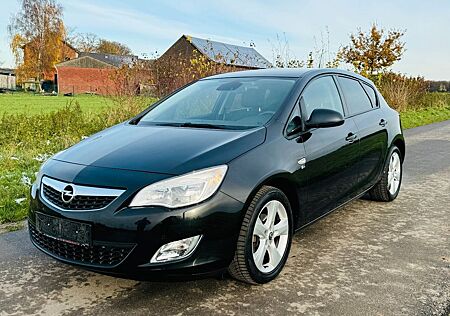 Opel Astra 1.4 Leder Sitz/Lenkradheizung TÜV neu Allw