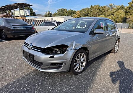 VW Golf Volkswagen 1.4 TSI 90 kW Highline
