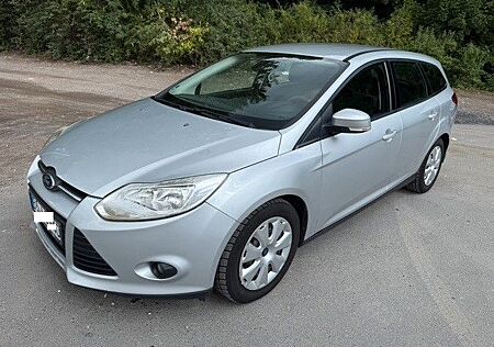 Ford Focus 2,0TDCi 85kW PowerShift Trend Turnier ...