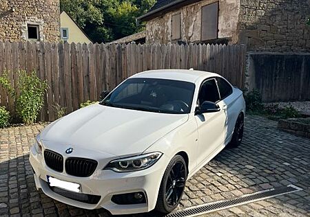 BMW 218i Coupé M Sport M Sport