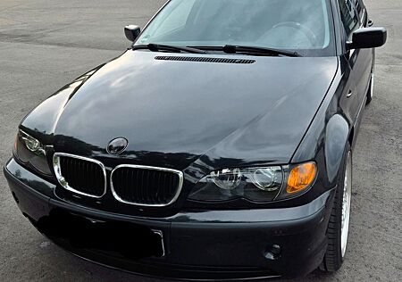 BMW 318i -