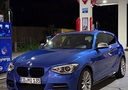 BMW M135i xDrive M Performance Voll Ausstattung