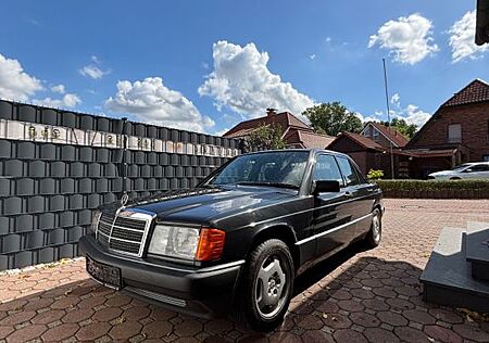 Mercedes-Benz 190 190E || W201