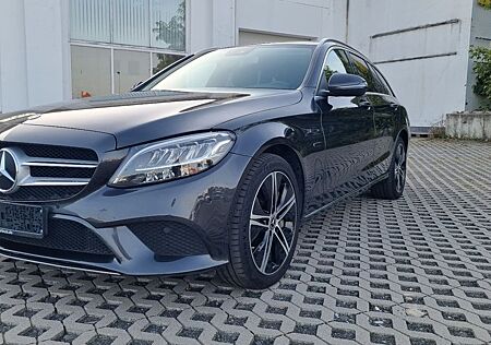 Mercedes-Benz C 300 de T Avantgarde/ 9G- tronic/LED/ Ass.paket