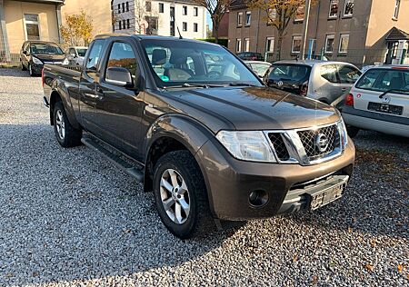 Nissan Navara Pickup King Cab SE 4X4 Klima Euro5 Allrad