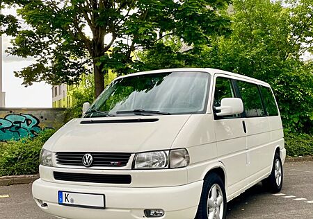 VW T4 Multivan Volkswagen 2.5 TDI 111KW/150PS TÜV neu