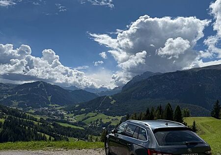 Skoda Superb 2.0 TDI SCR 140kW DSG 4x4 Style Combi...