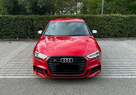 Audi S3 2.0 TFSI S tronic quattro Sportback -