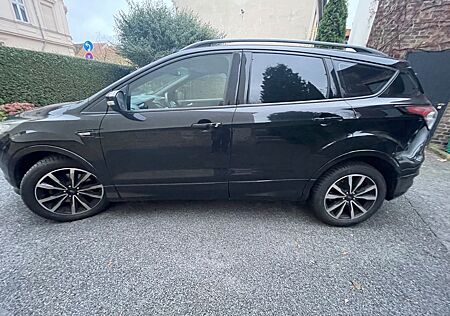 Ford Kuga 1,5 TDCi 4x2 88kW ST-Line PowerShift ST...